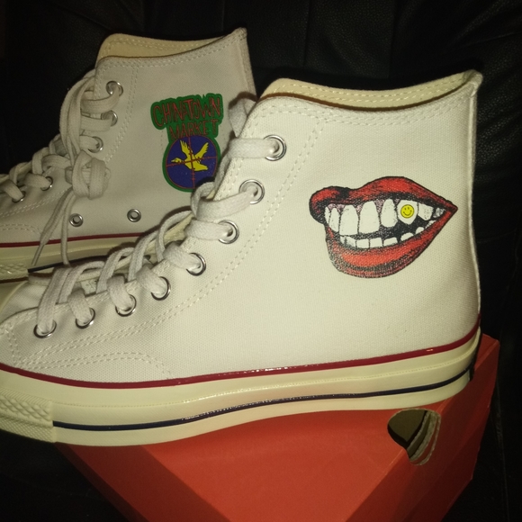 Chinatown Market Converse 1 of 1 - Picture 5 of 8